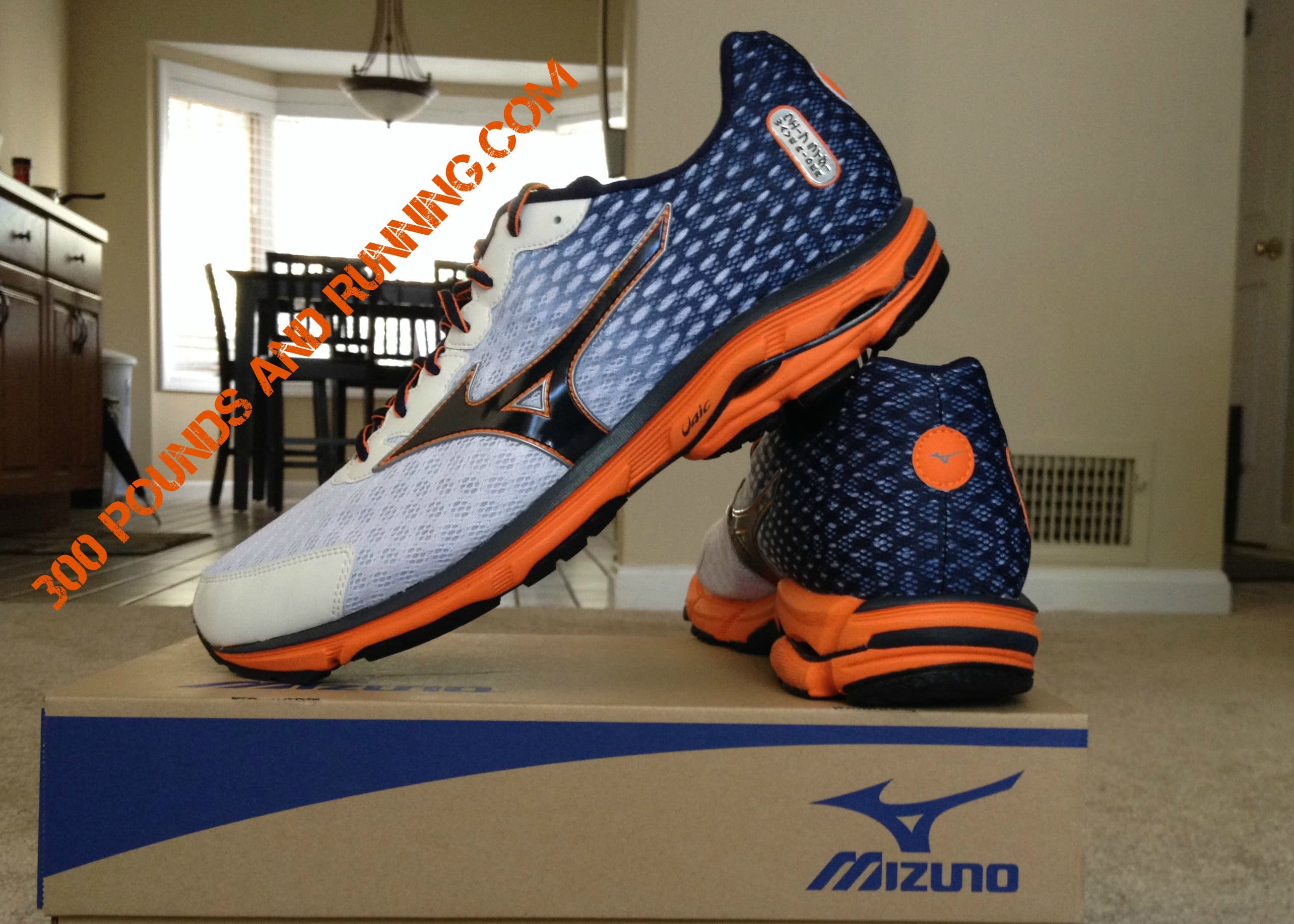 Mizuno Wave Rider 18 Review 300 POUNDS AND RUNNING